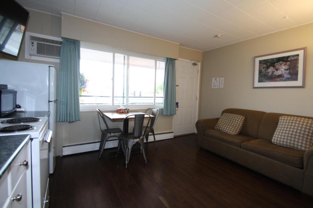 Harrison Spa Motel แฮร์ริสันฮอตสปริงส์ ภายนอก รูปภาพ